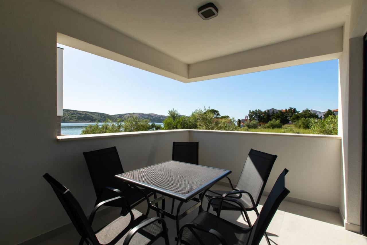 Beachfront Residences Stara Novalja Exterior foto