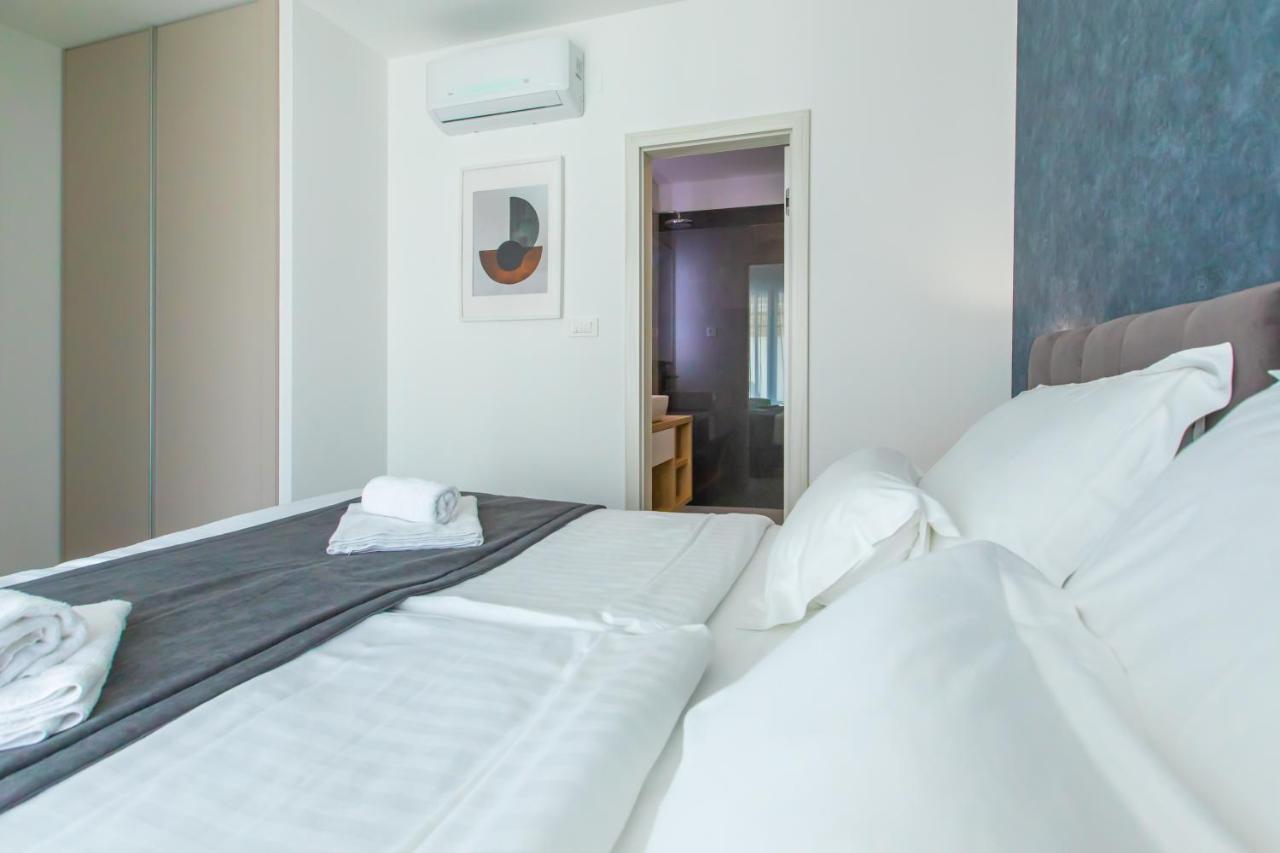 Beachfront Residences Stara Novalja Exterior foto