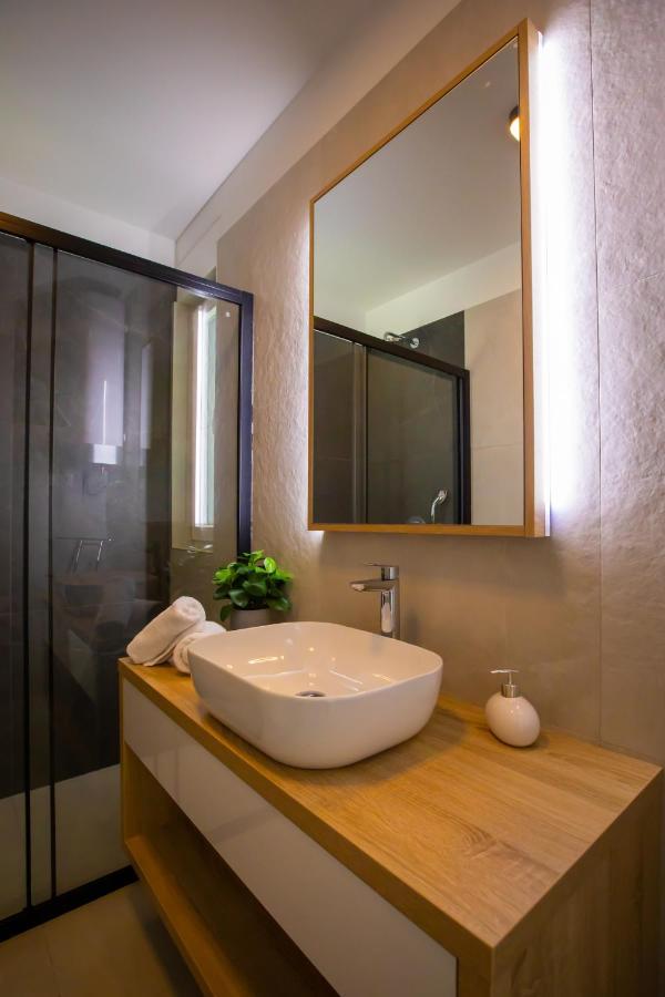 Beachfront Residences Stara Novalja Exterior foto